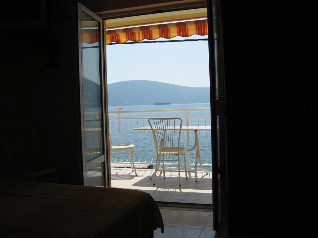 Apartments Olga تيفات الغرفة الصورة